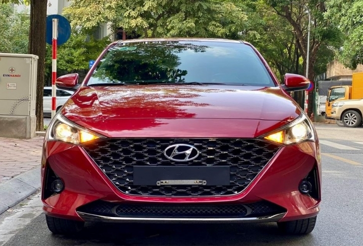 Bất ngờ giá chào bán của Hyundai Accent 'siêu lướt' mới lăn bánh vỏn vẹn 4.500 km