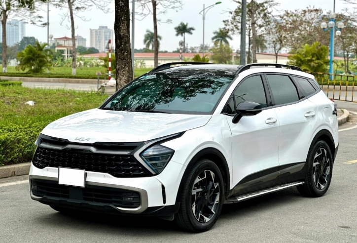 Sau 2 năm lăn bánh, Kia Sportage lên sàn xe cũ với mức giá ngỡ ngàng