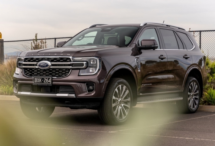 Ford Everest Platinum sắp bán tại Việt Nam lộ thông số chi tiết, giá dự kiến 1,7 tỷ đồng