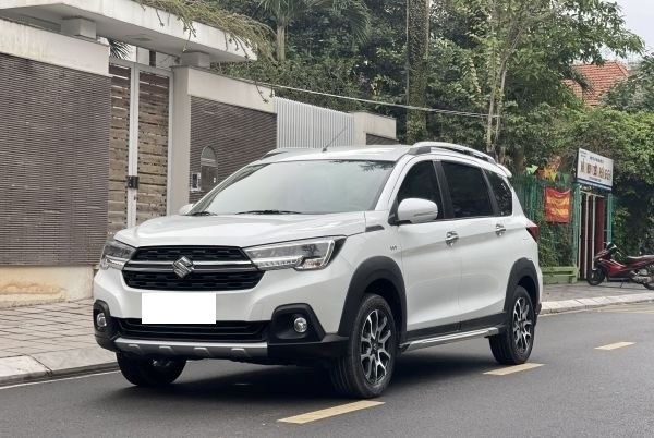 Sau 4 năm sử dụng, MPV gia đình Suzuki XL7 cũ rao bán lại với giá khó tin
