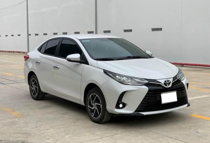 'Xe quốc dân' Toyota Vios lăn bánh 2 năm lên sàn xe cũ với giá rẻ không ngờ