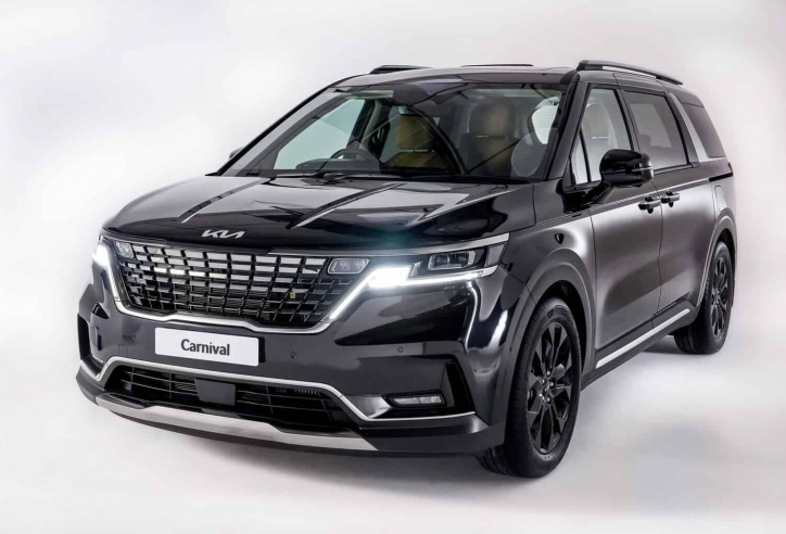 MPV gia đình Kia Carnival 2024 được bổ sung thêm phiên bản cao cấp mới
