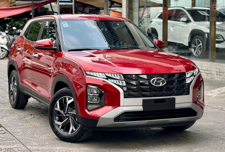 Mới lăn bánh hơn 3.000 km, Hyundai Creta 'siêu lướt' bán lại với giá rẻ ngỡ ngàng