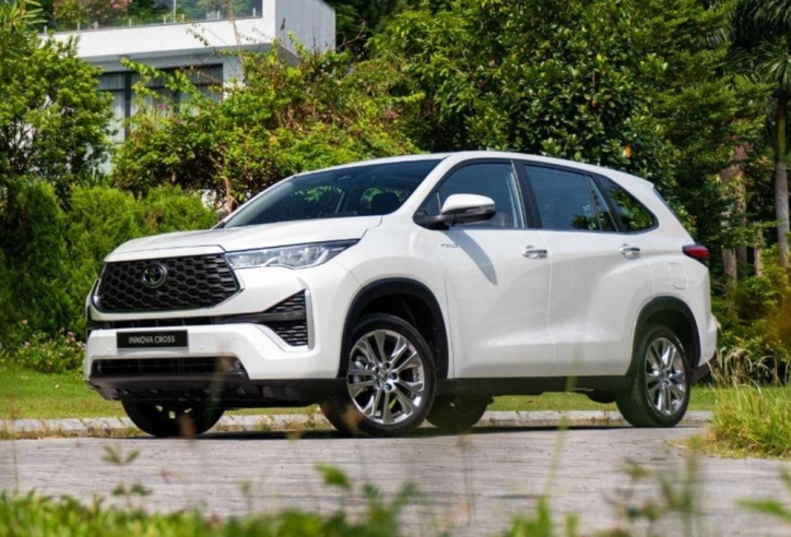 Toyota Innova Cross ghi nhận doanh số cao kỷ lục trong tháng 04/2024