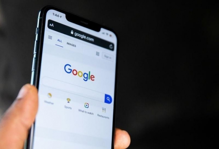 Google đang nỗ lực loại bỏ các câu trả lời kỳ quặc của AI Overviews