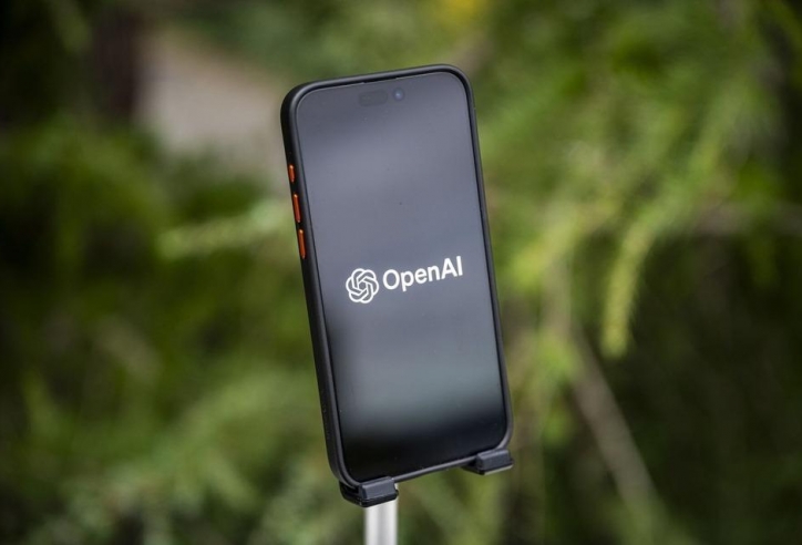 Apple chuẩn bị tung ra các tính năng AI mới: Hợp tác với OpenAI, cải tiến Siri