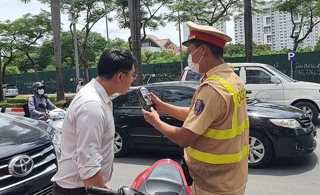 Quốc hội quyết định cấm tuyệt đối nồng độ cồn khi lái xe