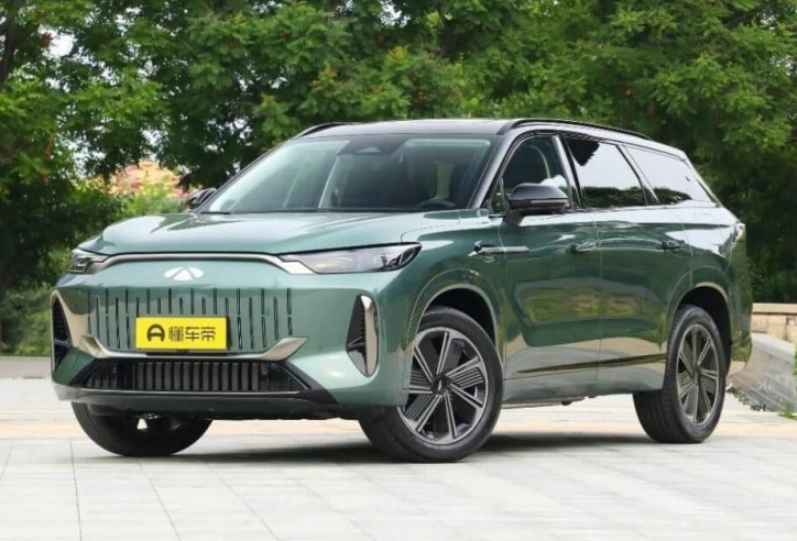 SUV plug-in hybrid Chery Fulwin T10 sắp ra mắt lập kỷ lục thế giới về tầm vận hành dài nhất