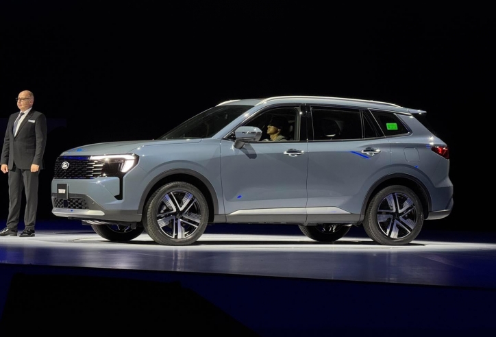 Ford Territory 2025 chính thức trình làng khách Việt, giá khởi điểm từ 762 triệu đồng