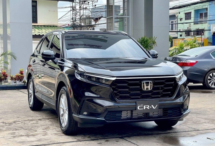 Honda CR-V bất ngờ bán vượt Ford Territory trong tháng 8/2025