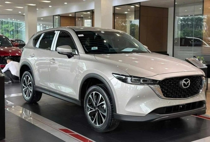 Mazda CX-5 nhận ưu đãi khủng trong tháng 9, giá khởi điểm ngang ngửa SUV hạng B