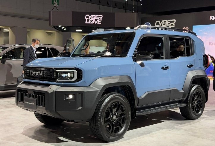 Toyota Land Cruiser FJ được xác nhận sẽ bán tại Việt Nam, có thể vào giữa năm sau