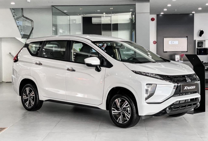 Xe MPV 7 chỗ đua giảm giá dịp cuối năm, người tiêu dùng hưởng lợi lớn