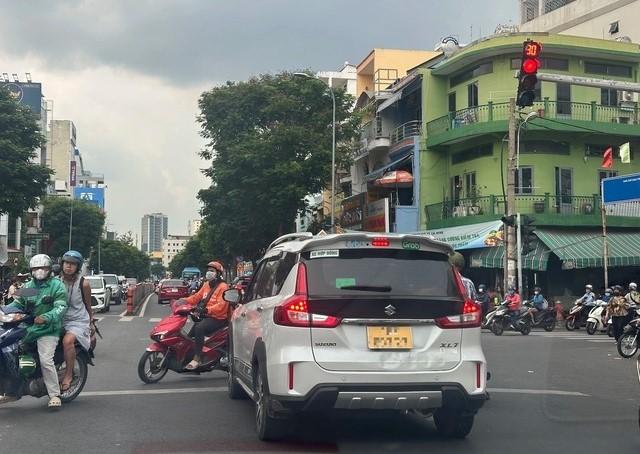 Bịt biển số, bẻ cong ký tự để tránh phạt nguội: Hành vi 'khôn lỏi' khiến tài xế trả giá đắt