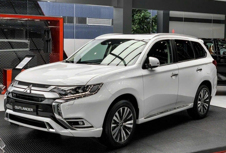 Mitsubishi âm thầm rút Outlander khỏi Việt Nam, dọn đường cho mẫu CUV 7 chỗ mới