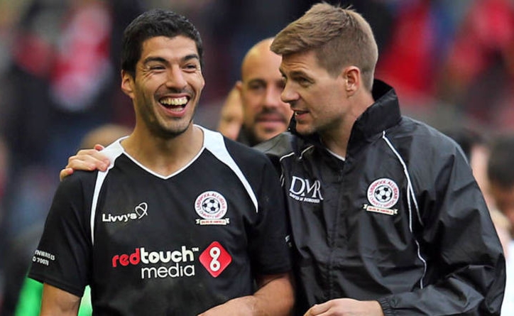 Suarez gây bất ngờ khi trở về Ngoại hạng Anh, tỏa sáng cùng 'cạ cũ'?