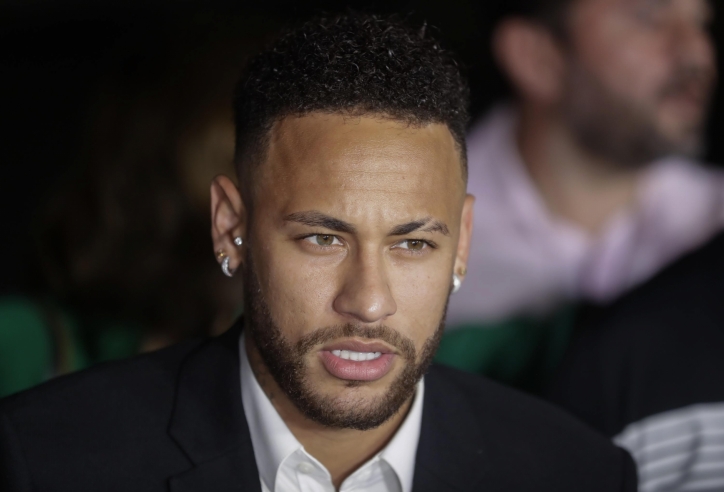 Vượt mặt Chelsea, 'gã nhà giàu' chốt Neymar - Lương cao nhất Ngoại hạng Anh?