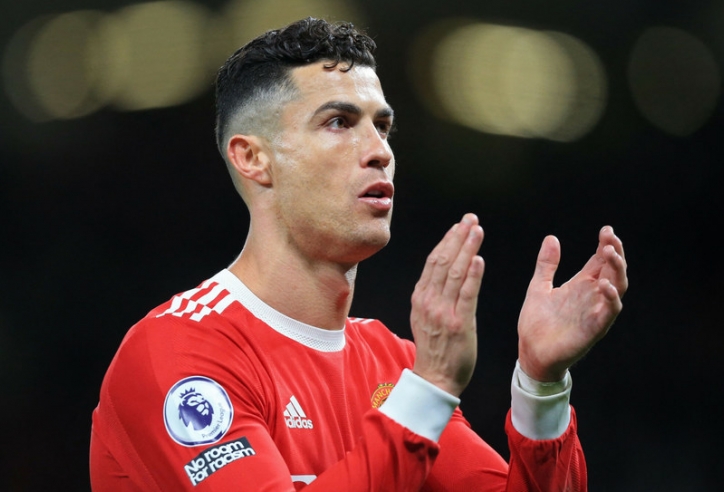Chuyển nhượng MU 4/7: Chia tay Ronaldo, ‘tậu’ ngay tiền đạo chất lượng thay thế?