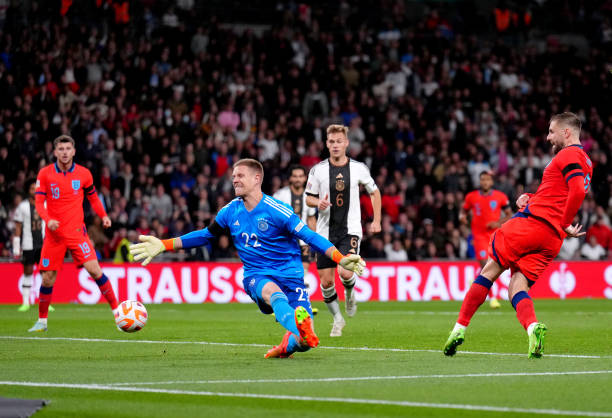 'Mưa bàn thắng' trên Wembley, Anh và Đức cống hiến trận cầu hay nhất lịch sử