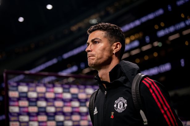 Chuyển nhượng MU 4/10: Tạm biệt nhé, Cristiano Ronaldo?