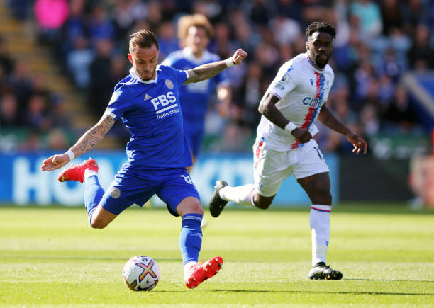 Hàng công vô duyên, Leicester chia điểm nhạt nhòa với Palace ngay tại sân nhà