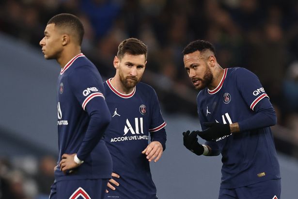 Mbappe thi đấu bạc nhược, may mắn nhận được 'đặc ân' của Messi-Neymar