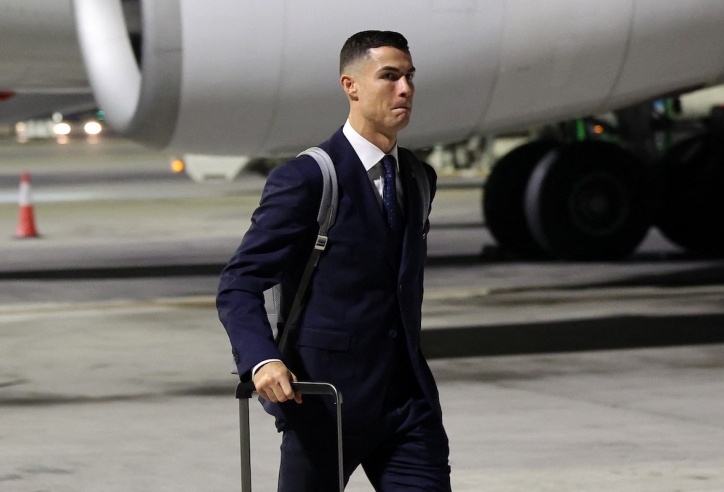 Trắng tay rời Al Nassr, Ronaldo tìm tới CLB mà bản thân bị ghét nhất?