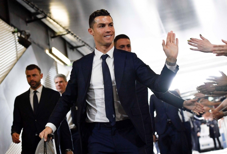 Chán Al Nassr, Ronaldo hướng tới khởi đầu mới ở 'miền đất hứa'?