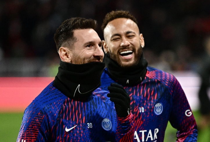Neymar xác nhận đặt tên con là Messi