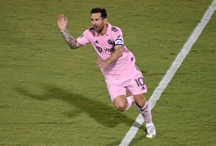 Messi gánh từ đầu đến cuối, Inter Miami lội ngược dòng trận cầu 8 bàn