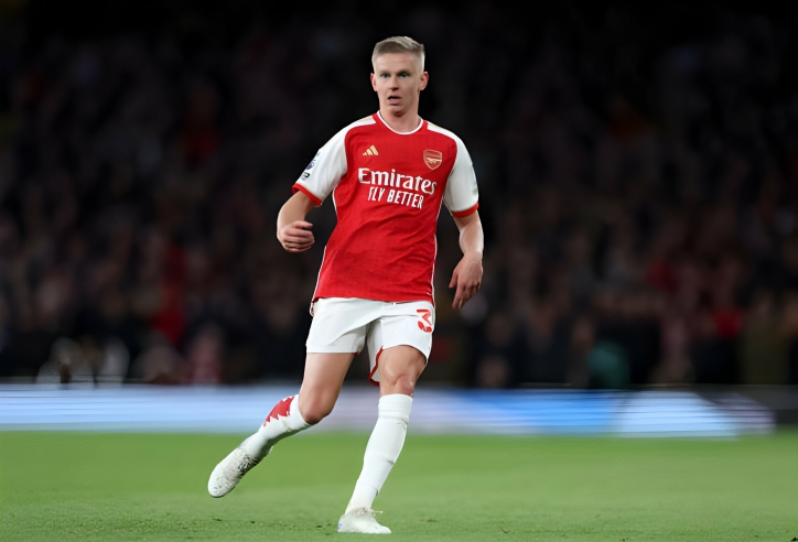 Rời Arsenal, Zinchenko bất ngờ thông báo sẵn sàng tham gia chiến đấu tại quê hương