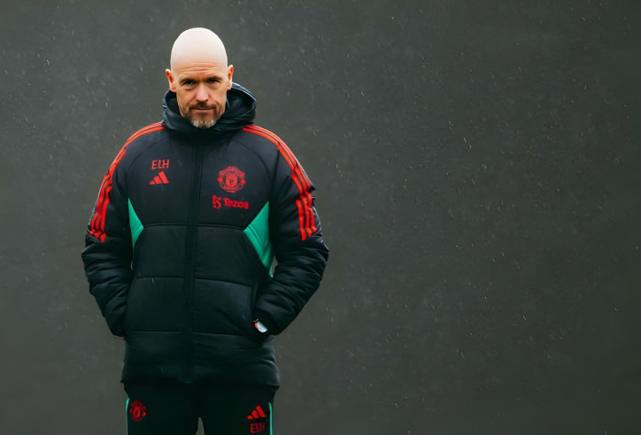 Ten Hag 'ngầm cảnh cáo' ban lãnh đạo MU