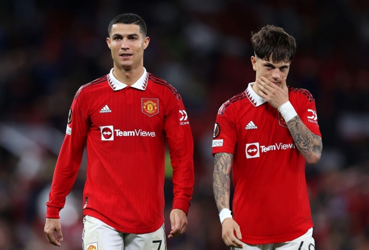 Al Nassr bất ngờ nhắm sao trẻ thần tượng Ronaldo