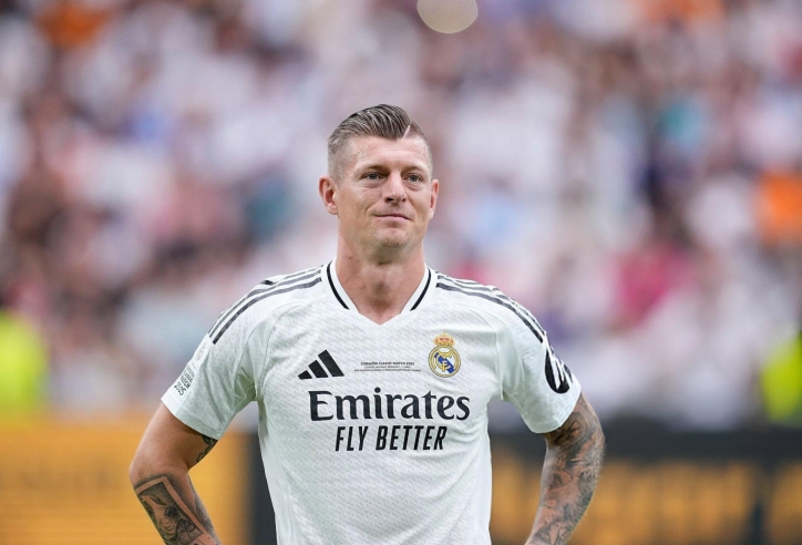 Tái xuất Bernabeu, Toni Kroos ghi bàn theo cách khó tin
