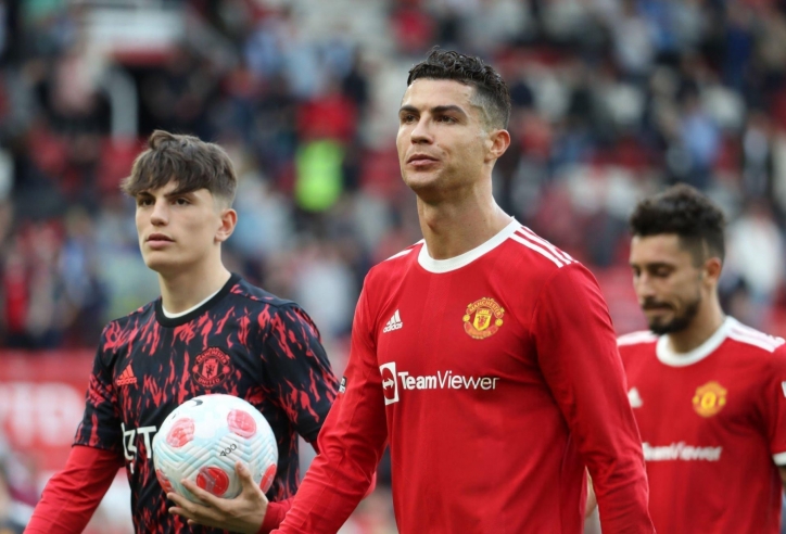 Tin chuyển nhượng 9/6: Real nỗ lực chiêu mộ 'Toni Kroos' mới; Ronaldo tái ngộ đồng đội cũ tại MU