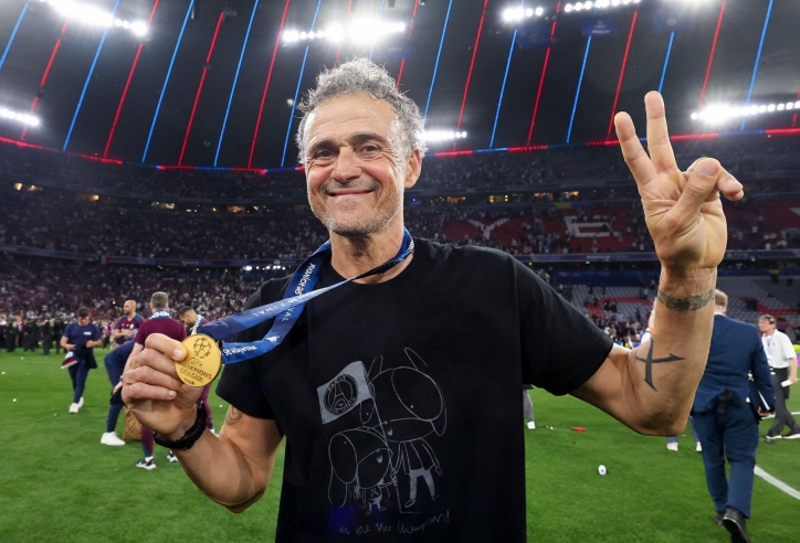 HLV Luis Enrique tiết lộ 'bí mật động trời' về Tottenham