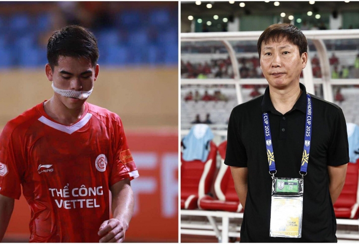 HLV Kim Sang Sik lo sốt vó về đội trưởng tuyển Việt Nam