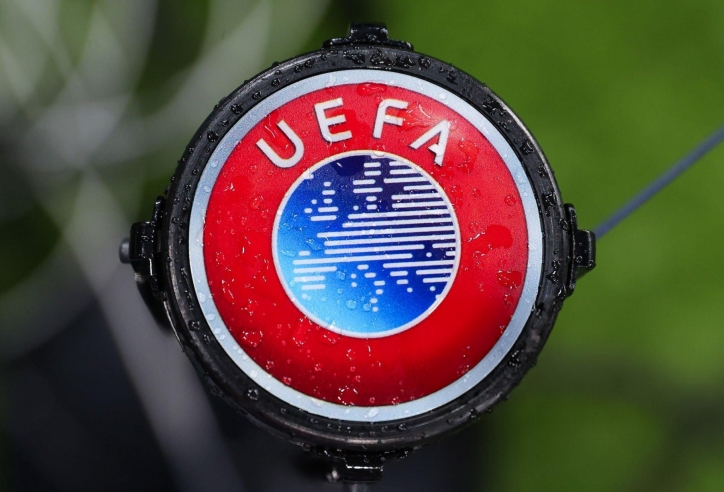 UEFA xóa bỏ thành tích của đội bóng vĩ đại