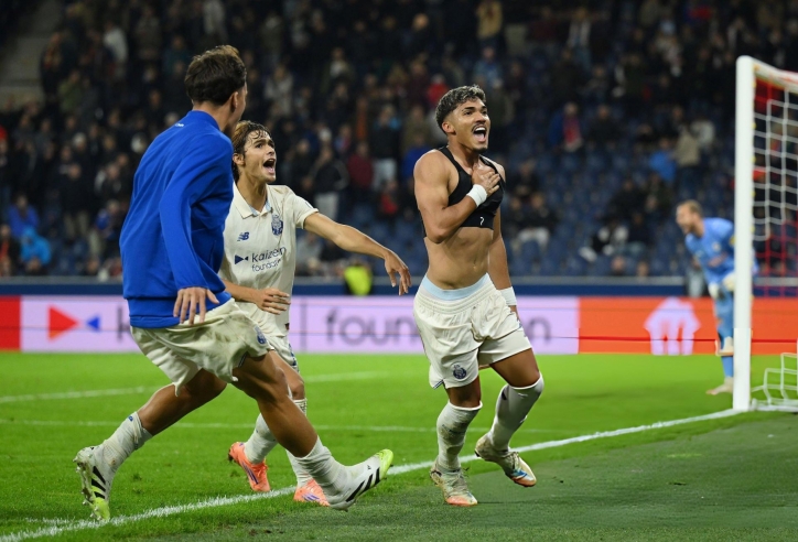 Kết quả C2 hôm nay 26/9: Aston Villa, Lyon thắng dễ; Porto thể hiện đẳng cấp