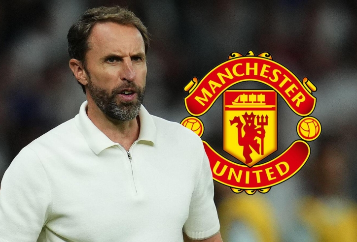 Chuyển nhượng MU 4/10: HLV Southgate đồng ý tới Old Trafford; tạm biệt Joshua Zirkzee
