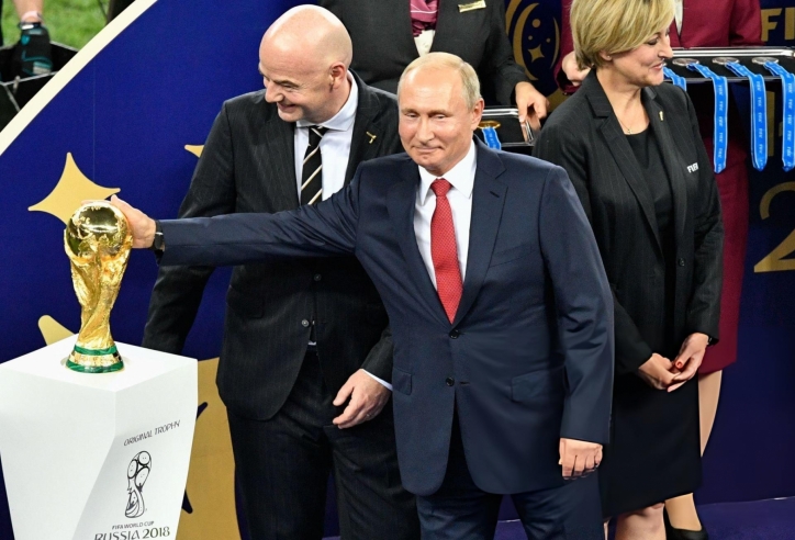 Đội tuyển bị FIFA phạt bất ngờ xin đăng cai Euro 2032