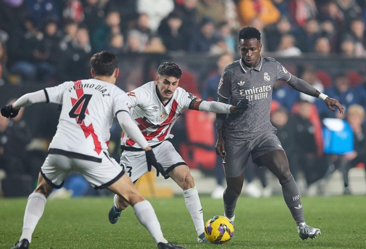 Trực tiếp Rayo Vallecano vs Real Madrid: Mbappe, Vini xuất trận