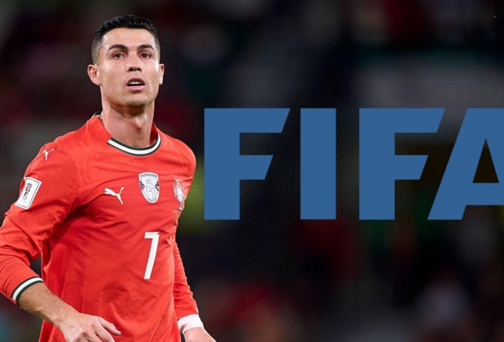 FIFA nguy cơ bị kiện vì giảm án cho Ronaldo