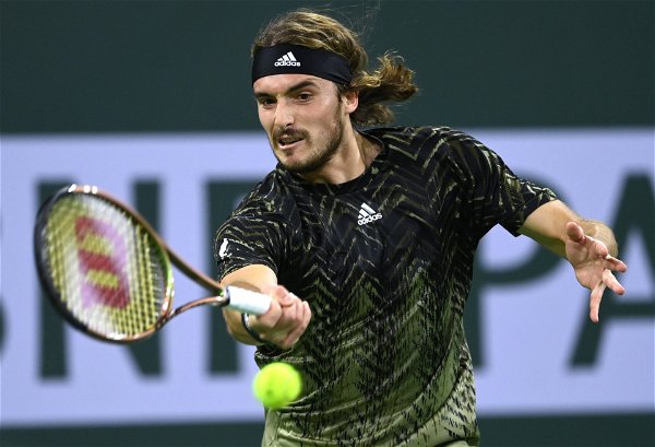 Kết quả Miami Open ngày 30/3: Tsitsipas gây thất vọng, Osaka lần đầu tiên vào bán kết