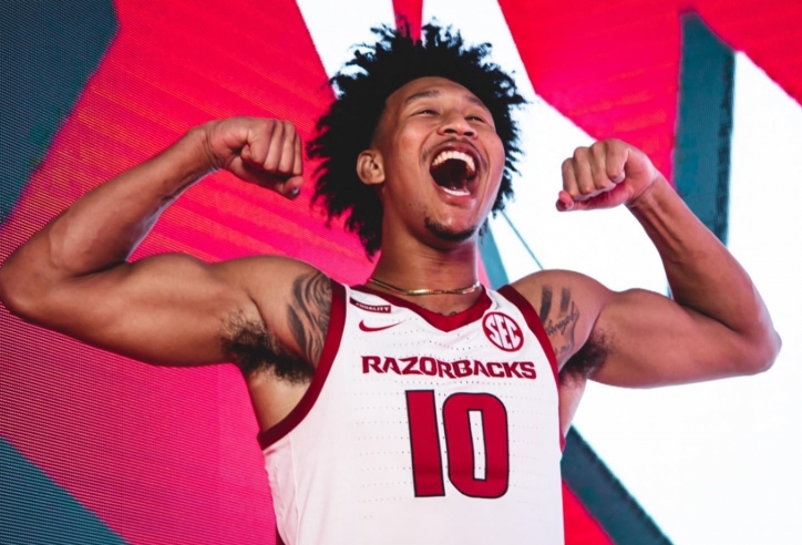 Sao bóng rổ gốc Việt bỏ đại học để gia nhập giải bóng rổ nhà nghề NBA