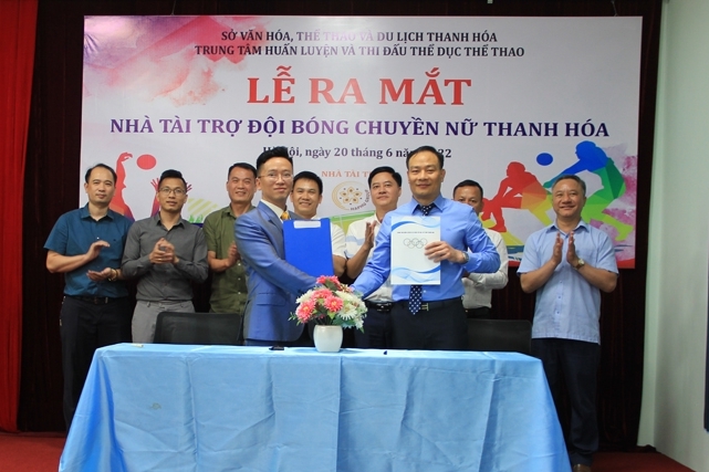 Bóng chuyền nữ Thanh Hóa có tài trợ 'khủng', sẵn sàng cho giải VĐQG