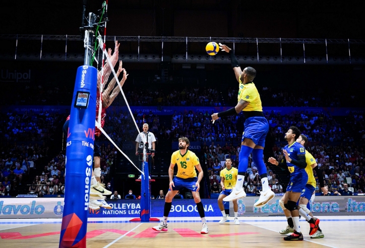 Kết quả tứ kết bóng chuyền nam VNL 2022 ngày 20 và 21/7: ĐKVĐ Brazil thua ê chề