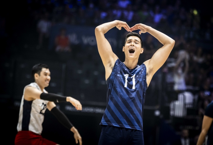 Đánh bại đội bóng số 1 thế giới, Mỹ hiên ngang vào chung kết nam VNL 2022