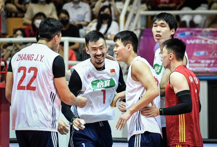 Đả bại Iran, Trung Quốc nối dài chuỗi trận bất bại tại AVC Cup 2022