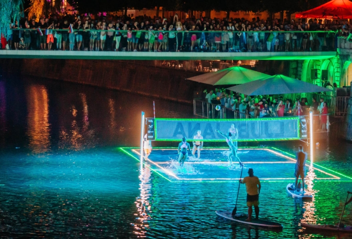 Slovenia tổ chức sự kiện Bóng chuyền dưới nước để quảng bá WCH 2022